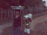 carrying_on_head_2